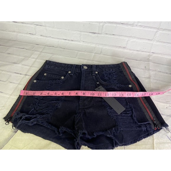 LF The Brand Shorts Women Size 26 Black Button-fly Red Zip Detail Cut-offs NEW - Picture 8 of 11